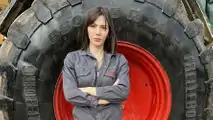 Giulia Tonello: il cambio gomme