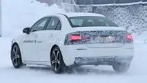 Foto spia - Mercedes Classe A sedan restyling