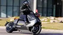 Essai BMW CE-04
