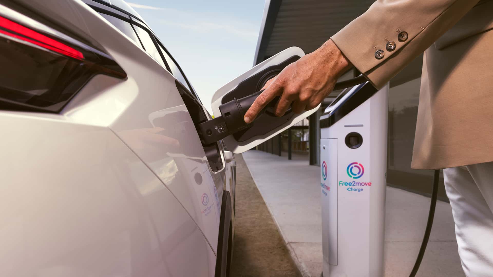 65 km Elektrik Menzili