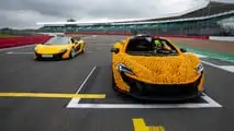 Lego McLaren P1 grandeur nature à Silverstone
