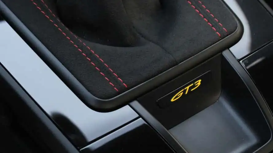 2025-porsche-911-gt3-review.webp