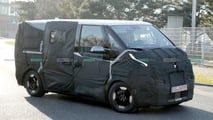 Kia PV5 als Erlkönig