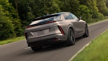 2026 Cadillac Lyriq-V posteriore 3/4