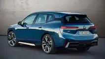 BMW iX xDrive60 (2025)