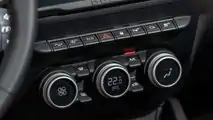 Foto - Dacia Duster (2023), la prova nel deserto