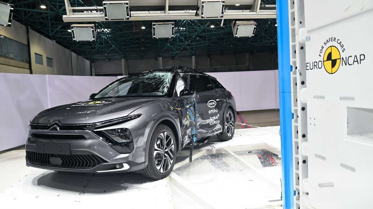 I crash test della Citroen C5 X