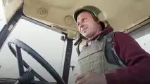 Agricoltori ucraini: coltivano e aiutano l'esercito