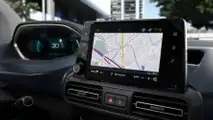 Peugeot e-Rifter charging