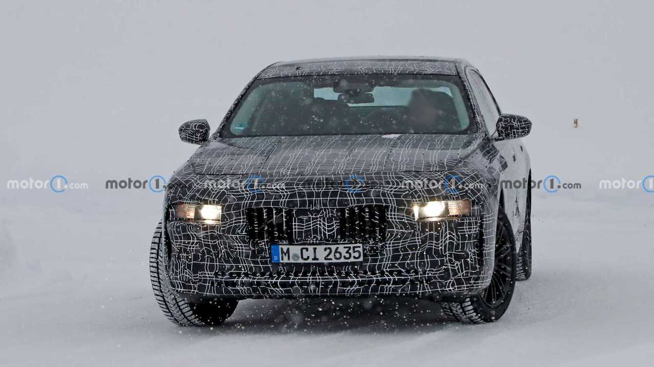 BMW Serie 7 Vista Anteriore Spia foto