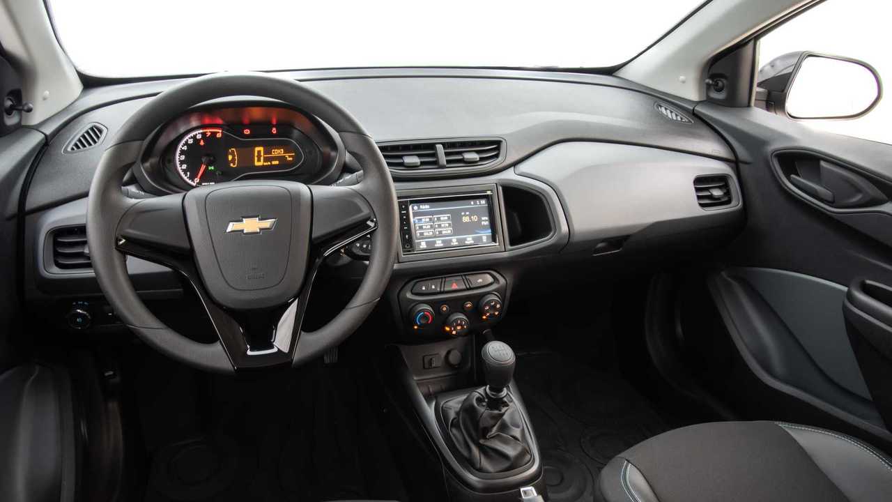 Painel do Chevrolet Onix Joy 2020