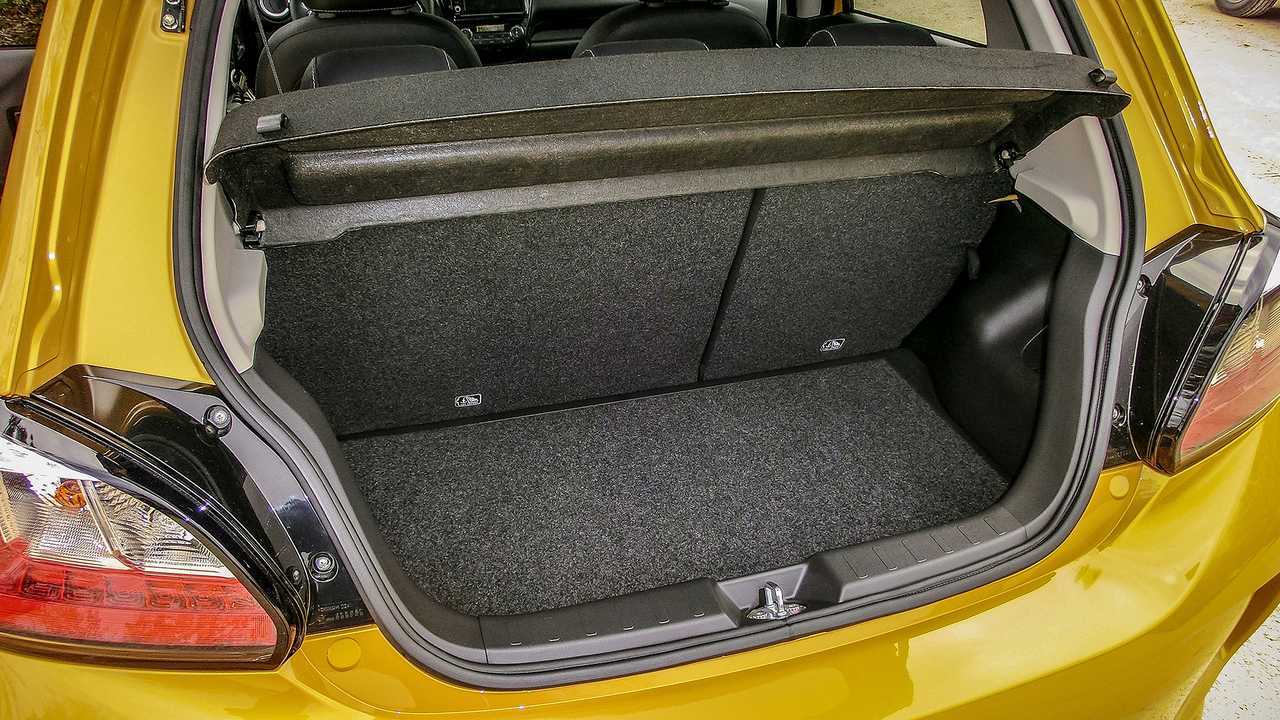 Mitsubishi Space Star (2020)