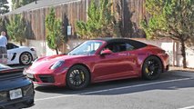 Yeni Porsche 911 GTS Cabrio casus fotoğraflar
