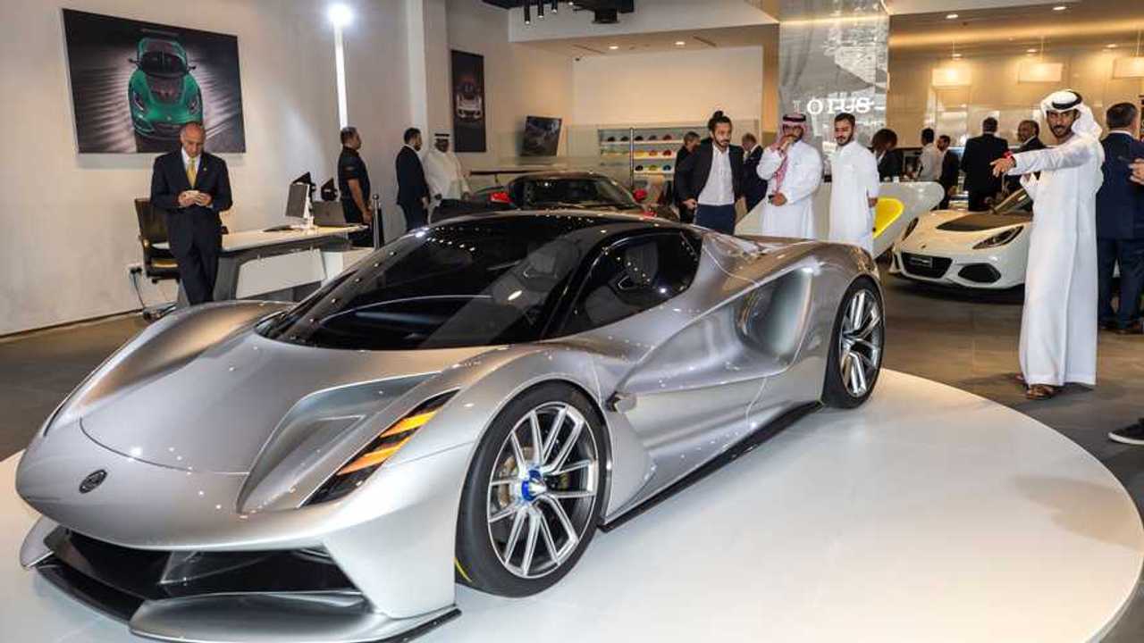 Lotus Evija au Moyen-Orient