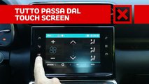 Contro - Tutto passa dal touch screen