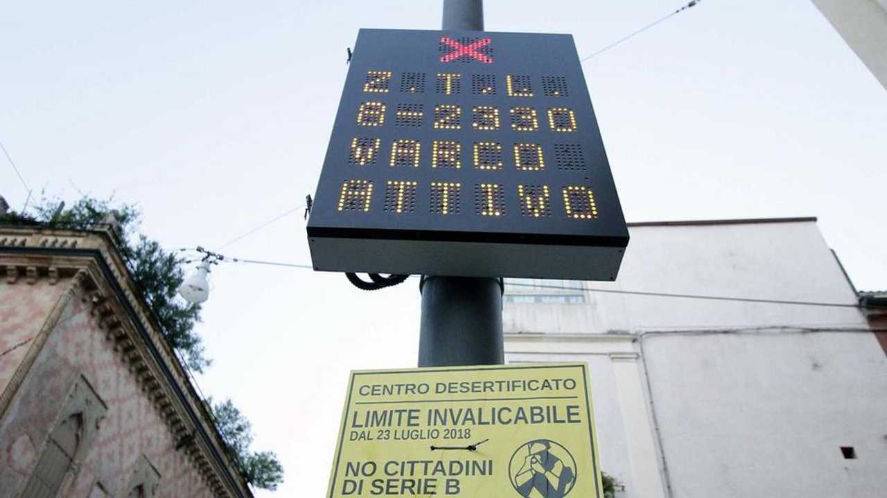 Auto elettriche a Padova, accesso ZTL, strisce blu e altre agevolazioni