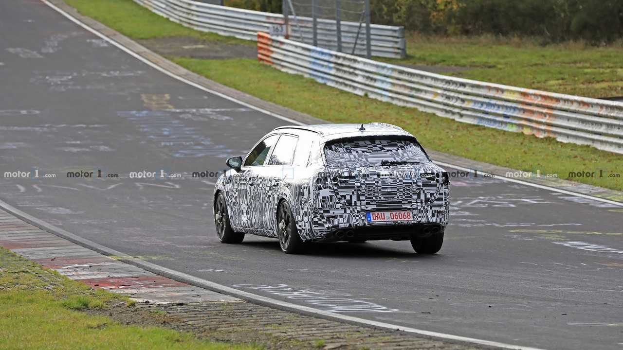 Cupra Leon ST nouvelle photo d'espionnage