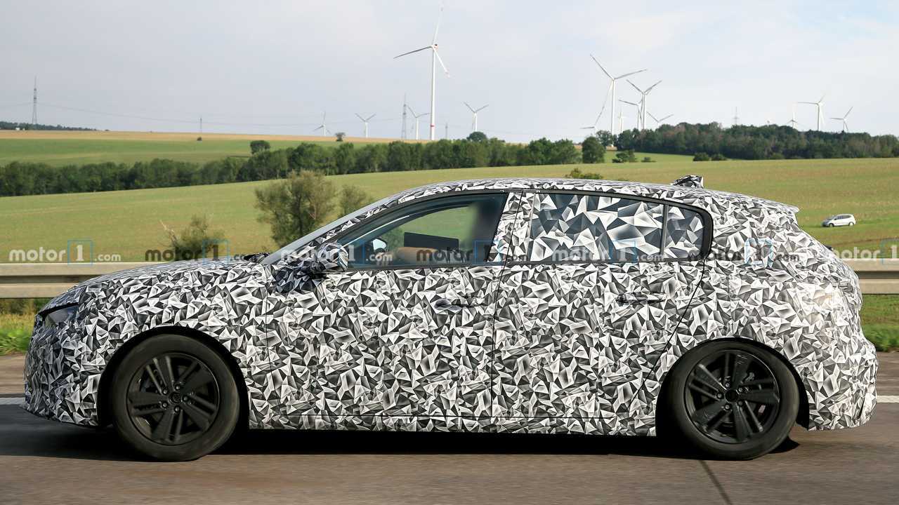 Nouvelle Peugeot 308 photo espion