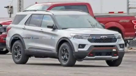 Ford Explorer Timberline Spied With No Camouflage Exposed Interior