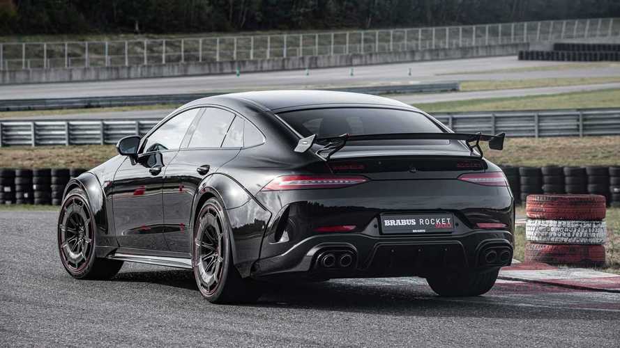 Rus sosyal medya fenomeni, 4 kapılı Mercedes-AMG GT63'ünü neden yaktı?