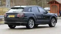 Bentley Bentayga nuova foto spia
