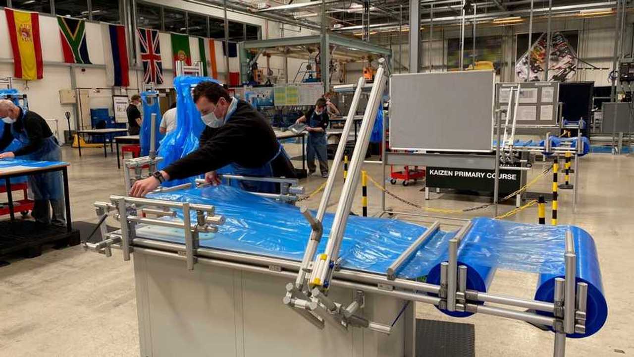 Nissan Sunderland Aprons