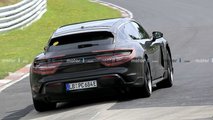 Porsche Taycan Cross Turismo, Nürburgring'de