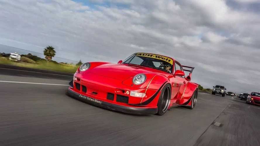 1995 Porsche 993 by RWB