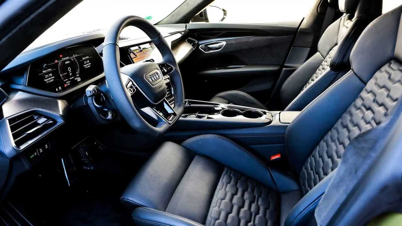 Audi RS e-tron GT - impressões ao dirigir - interior