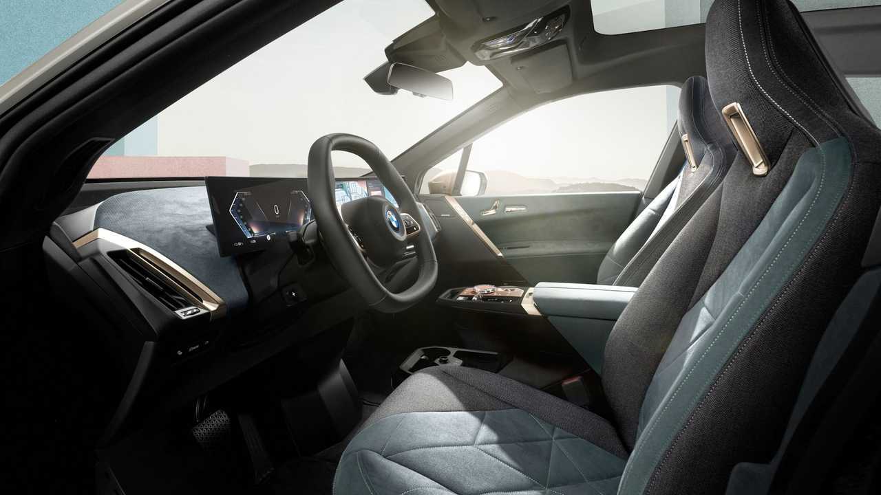 BMW iDrive 8