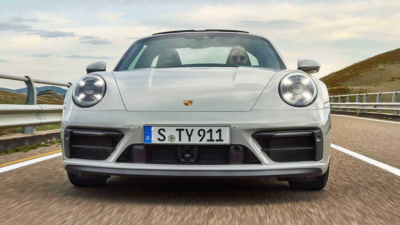 Porsche 911 GTS
