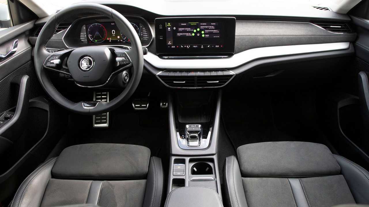 Skoda Octavia Combi 2.0 TDI 200 CV DSG 4x4 prueba