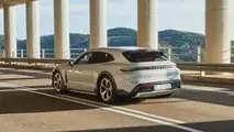 2021 Porsche Taycan Cross Turismo