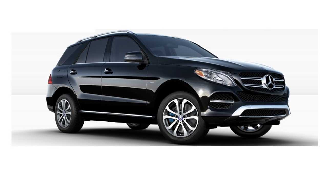 2017 Mercedes GLE 550e (which to no one's surprise, also comes in black)