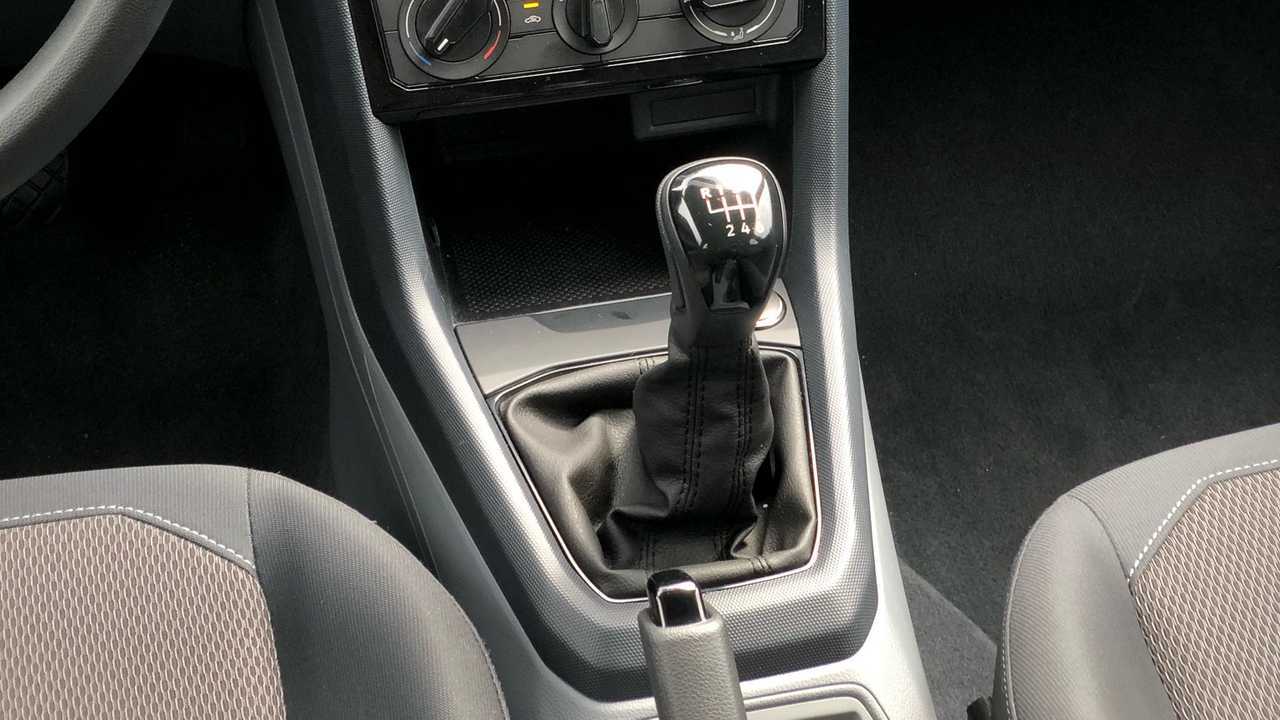 VW T-Cross MT