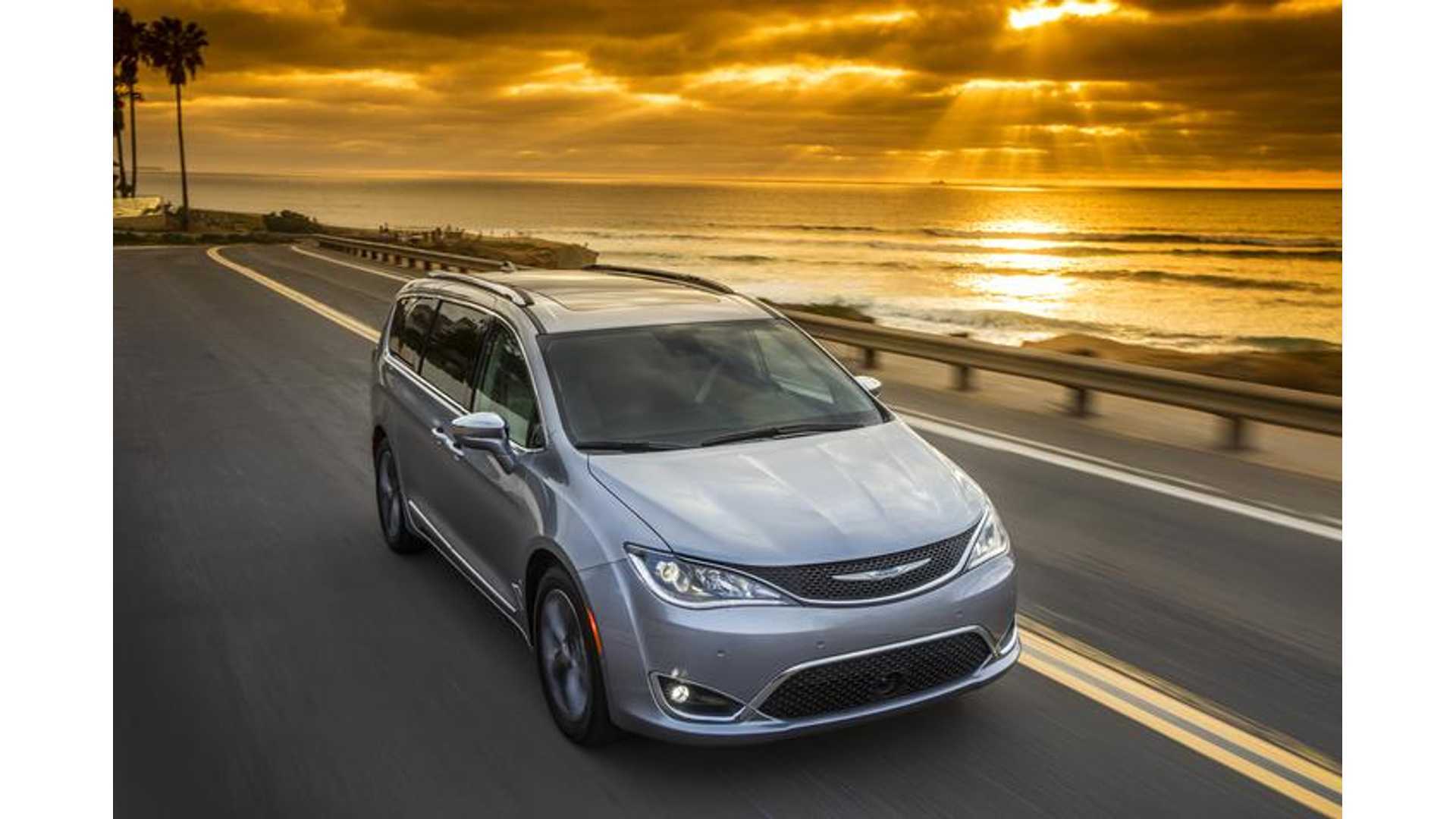 Chrysler Pacifica Phev Minivan To Be Used In Google S Self Driving Chrysler Pacifica Phev Minivan To Be Used In Google S Self Driving Car Project