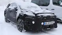 2019 Kia XCeed spy photo
