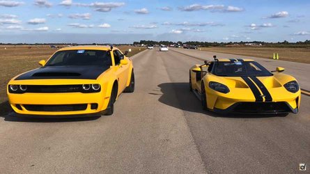 Dodge Demon ile Ford GT kozlarını 800 metrede paylaştı