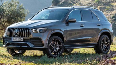 Mercedes-AMG GLE 53’ün resmi videoları paylaşıldı
