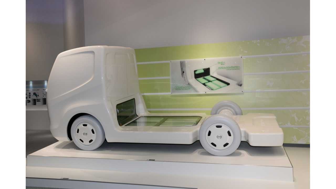 Hino Light-duty commercial EV platform full-size model
