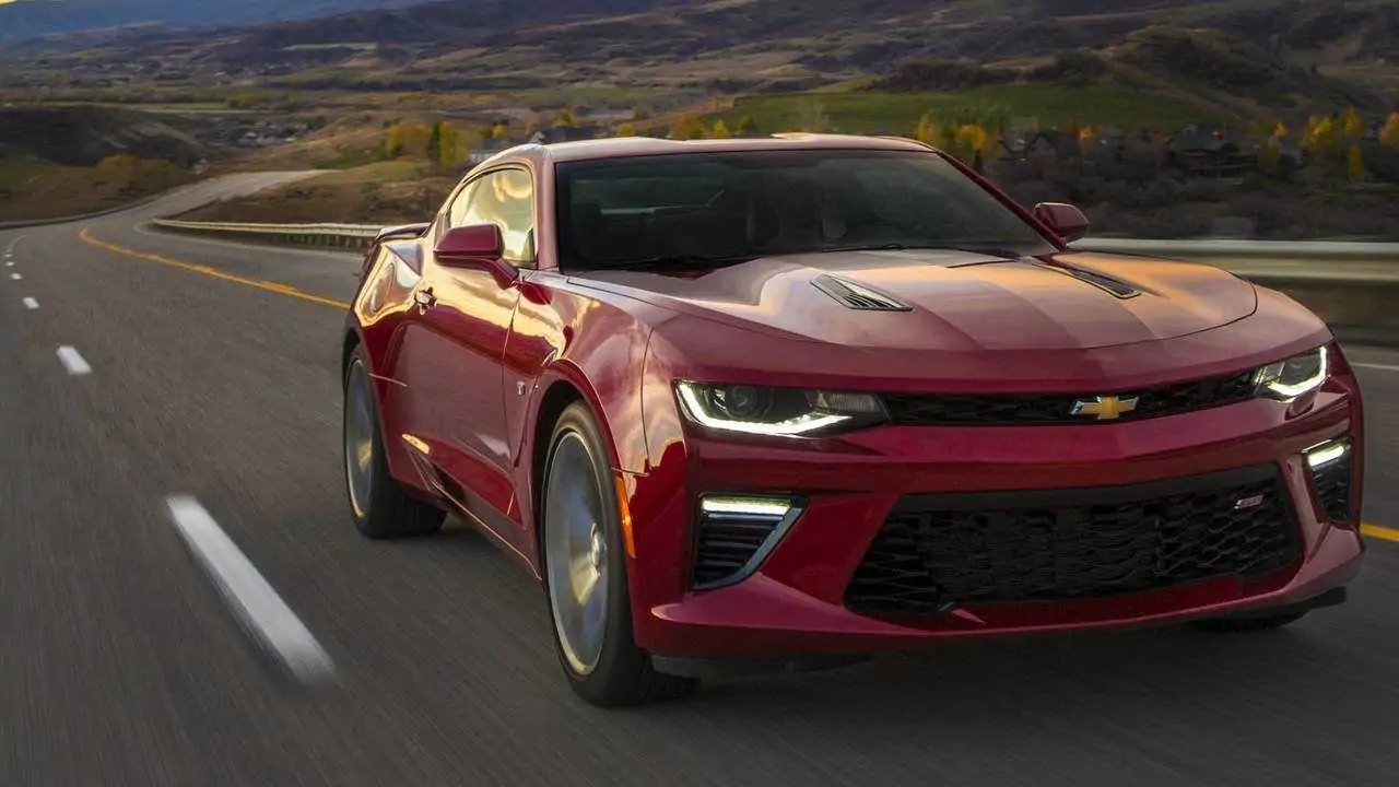 2019 Chevy Camaro See The Changes Side By Side