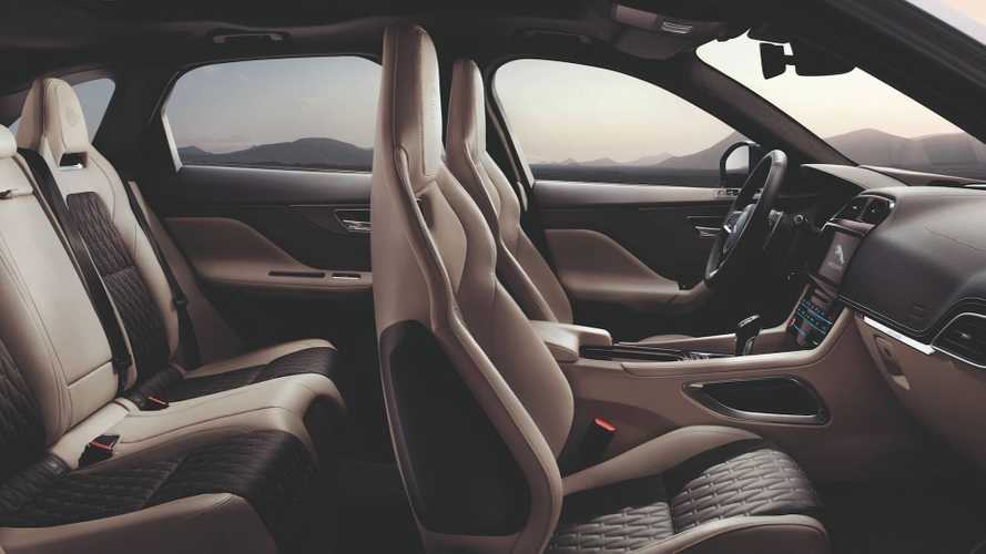 2019 Jaguar F-Pace SVR