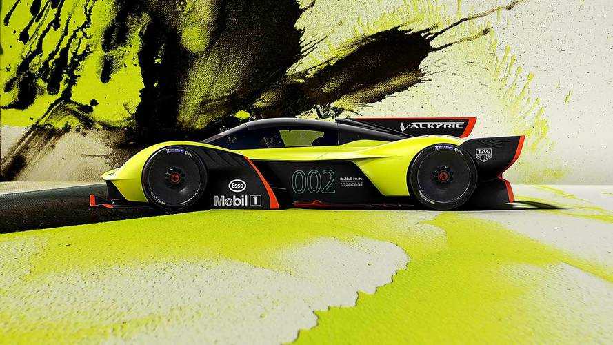 Aston Martin Valkyrie AMR Pro is a 1,100bhp track toy