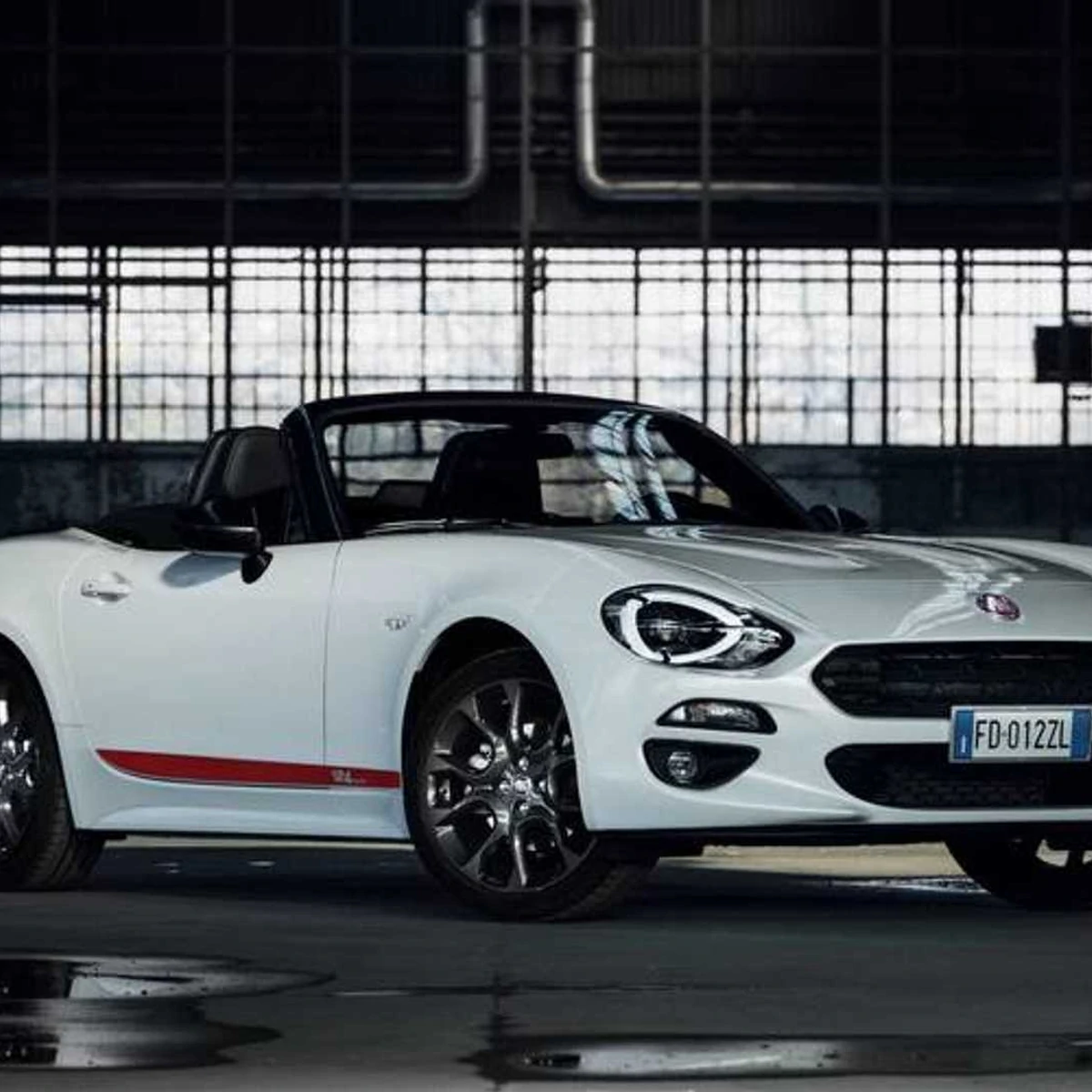 Fiat 124 Spider S Design Turkiye Ye Gelecek