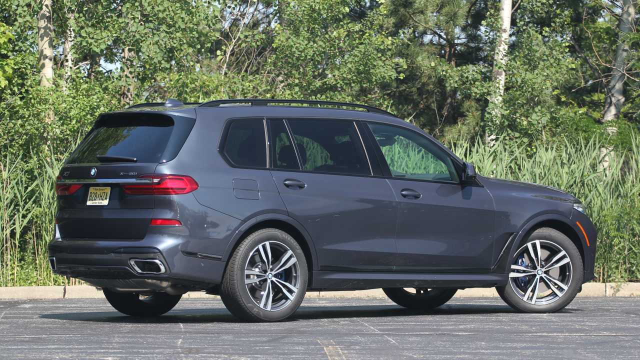 2019 BMW X7 xDrive50i: Review