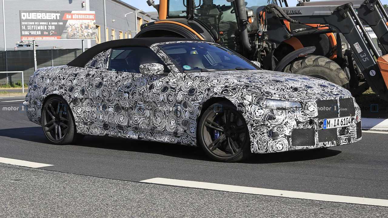 2021 BMW M4 Cabriolet spy photo