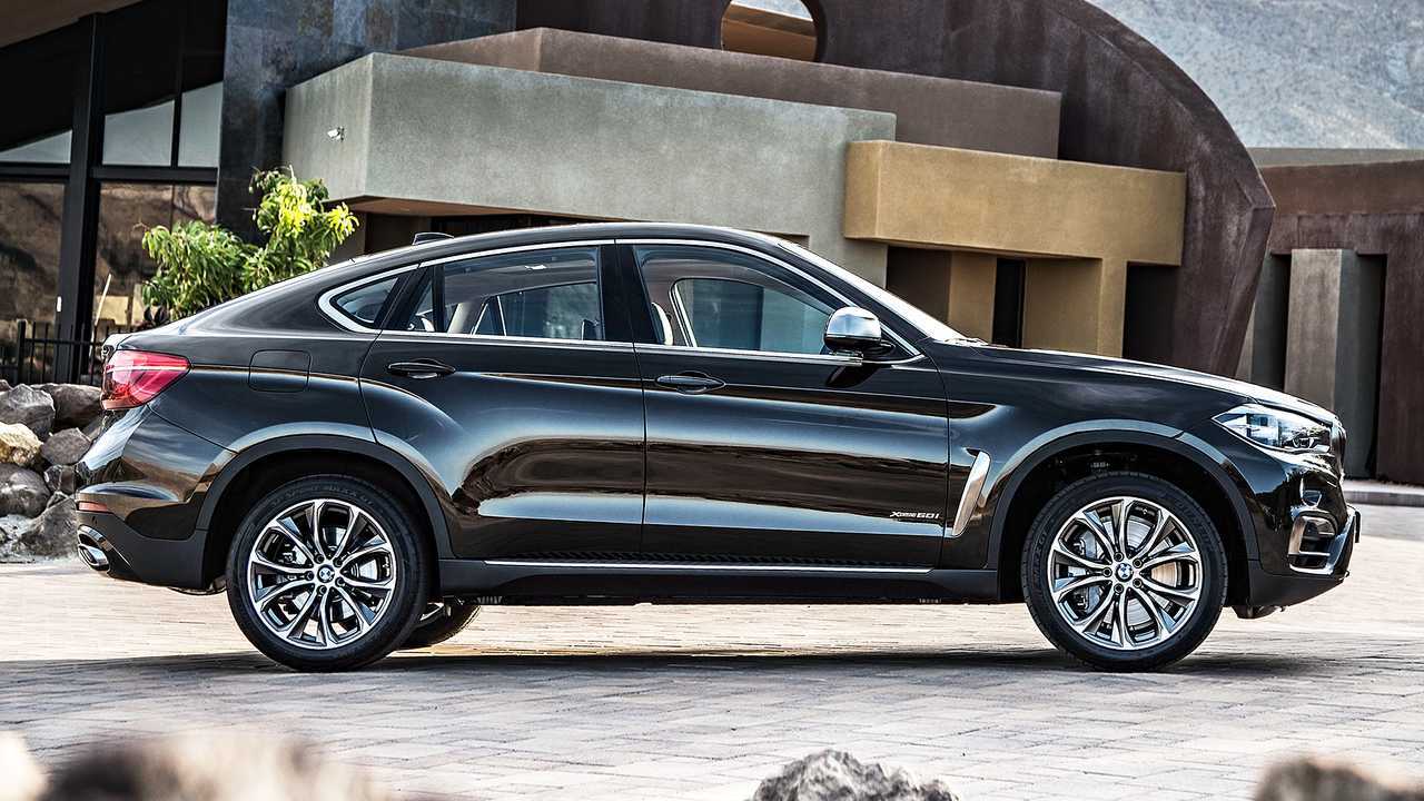 BMW X6, nuova e vecchia a confronto