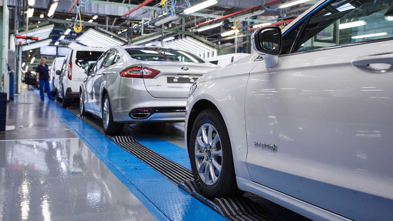 Ford Fusion Hybrid Production