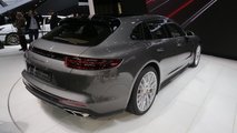 Porsche Panamera Sport Turismo live Geneva