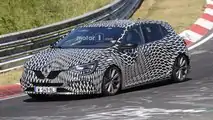 2018 Renault Megane RS spy photo